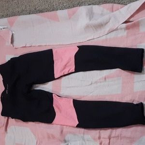 Under Armour black & coral compression logo running leggings m